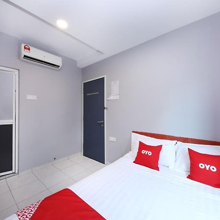 โอโย 1184 โฮ โฮเต็ล Hotel Malacca ภายนอก รูปภาพ