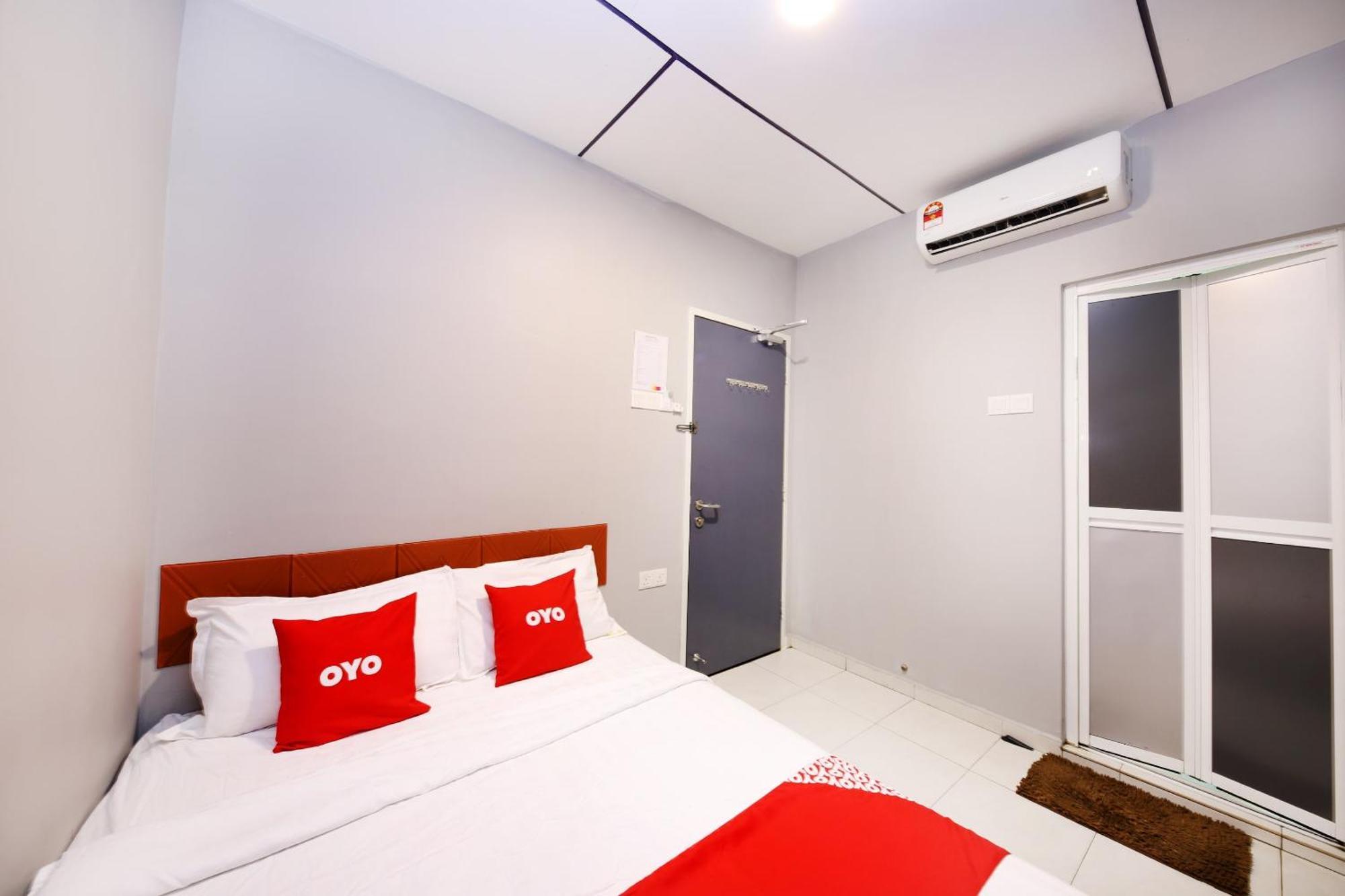 โอโย 1184 โฮ โฮเต็ล Hotel Malacca ภายนอก รูปภาพ